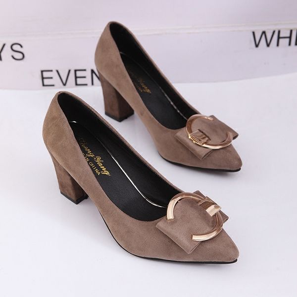 2018 spring and autumn new women's shoes korean version of pointed high-heeled shoes shallow suede single, Black
2018 spring and autumn new women's shoes korean version of pointed high-heeled shoes shallow suede single, Black