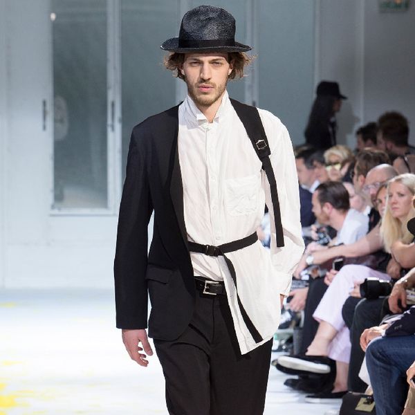 индивидуальные 2019 мужская одежда new fashion show нерегулярные трехмерным простота и асимметрия большой код vest s ~ 5xl, Black;white
индивидуальные 2019 мужская одежда new fashion show нерегулярные трехмерным простота и асимметрия большой код vest s ~ 5xl, Black;white