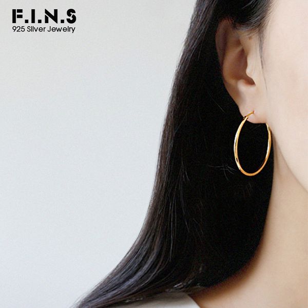 f.i.n.s 925 sterling silver hoop earrings for women dainty gold color big circle hoops round earrings minimalist jewelry, Golden
f.i.n.s 925 sterling silver hoop earrings for women dainty gold color big circle hoops round earrings minimalist jewelry, Golden