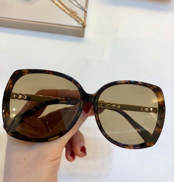 new 5230 mens sunglasses men sun glasses women sunglasses fashion style protects eyes gafas de sol lunettes de soleil with box, White;black
new 5230 mens sunglasses men sun glasses women sunglasses fashion style protects eyes gafas de sol lunettes de soleil with box, White;black