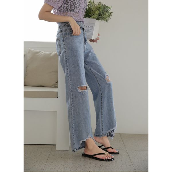 2020 new women's design casual ripped jeans korean summer high waist slim retro trousers, Blue
2020 new women's design casual ripped jeans korean summer high waist slim retro trousers, Blue