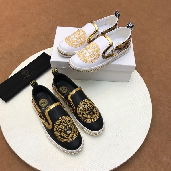 classic style luxury men's casual shoes fashion brand men's shoes three platform classic retro medusa pattern without lace-up slip, Black
classic style luxury men's casual shoes fashion brand men's shoes three platform classic retro medusa pattern without lace-up slip, Black