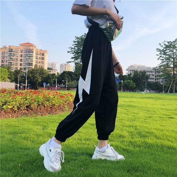 sports pants women spring and autumn casual women pants loose korean fashion casual harem, Black;white
sports pants women spring and autumn casual women pants loose korean fashion casual harem, Black;white