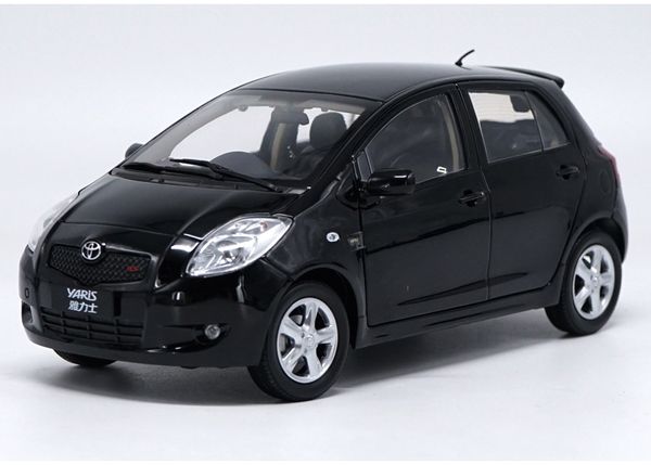 Original factory 1:18 TOYOTA YARIS alloy toy car toys for children diecast model car Birthday gift freeshipping
Original factory 1:18 TOYOTA YARIS alloy toy car toys for children diecast model car Birthday gift freeshipping
