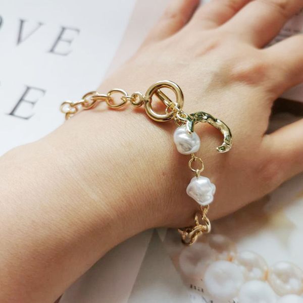 charm imitation pearl bracelet bangle for women armband steampunk lock chunky chain bracelets friend couple jewelry, Golden;silver
charm imitation pearl bracelet bangle for women armband steampunk lock chunky chain bracelets friend couple jewelry, Golden;silver