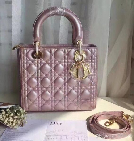 2020 pink grey brand letter handbags for girls women's handbags shoulder bags premium selling brand bags famous style size 24*20*11
2020 pink grey brand letter handbags for girls women's handbags shoulder bags premium selling brand bags famous style size 24*20*11