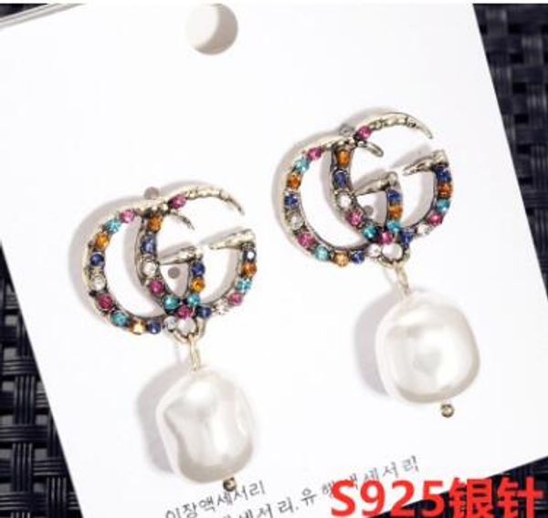 2019 luxury earrings brand letters dangle drop gold silver pearl earring gold silver ear studs for women wedding party jewelr 023, White
2019 luxury earrings brand letters dangle drop gold silver pearl earring gold silver ear studs for women wedding party jewelr 023, White