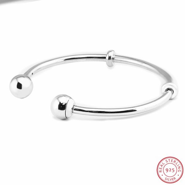 hand-finished silver 925 open bangles for women fine jewelry with two sers & polished surface cool metallic end caps flb045, Golden;silver
hand-finished silver 925 open bangles for women fine jewelry with two sers & polished surface cool metallic end caps flb045, Golden;silver