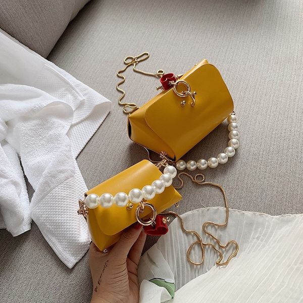 summer mini pearl chains shoulder bags for women 2020 solid color pu leather messenger bag ladies fashion niche tote bag hf355
summer mini pearl chains shoulder bags for women 2020 solid color pu leather messenger bag ladies fashion niche tote bag hf355