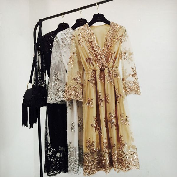 2019 spring summer new v-neck flare sleeve dresses embroidery sequined lace dresses high waist slim fashion female dresses, Black;gray
2019 spring summer new v-neck flare sleeve dresses embroidery sequined lace dresses high waist slim fashion female dresses, Black;gray