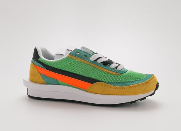 New designer Sneakers Sacai LDV Waffle Daybreak Trainers Mens For Women fashion Breathe Tripe S Sports Running Shoes Size 36-45 With Box
New designer Sneakers Sacai LDV Waffle Daybreak Trainers Mens For Women fashion Breathe Tripe S Sports Running Shoes Size 36-45 With Box