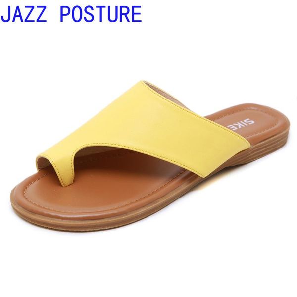 new 2020 vacation beach seaside women's flip-flops comfortable large size casual flat shoes women's slippers q436, Black
new 2020 vacation beach seaside women's flip-flops comfortable large size casual flat shoes women's slippers q436, Black