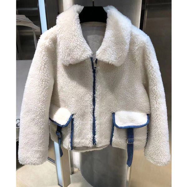 11.18 high end fashion particle wool big pocket coat 2019 winter new zipper patchwork real fur coat, Black
11.18 high end fashion particle wool big pocket coat 2019 winter new zipper patchwork real fur coat, Black