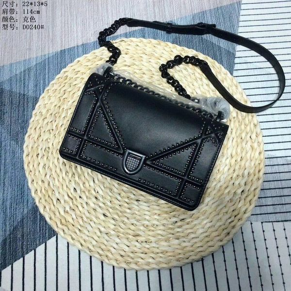 высокое качество классических дизайнер womens сумочка дикий диагональный крест сумка новый высокого качества мешок естественный ветер дамы м
высокое качество классических дизайнер womens сумочка дикий диагональный крест сумка новый высокого качества мешок естественный ветер дамы м