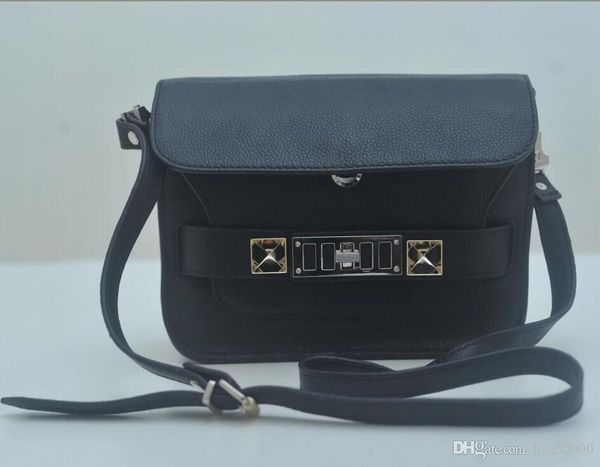 casual fashion wild ge embroidery thread lock bag color chain ladies small square package new korean version of the shoulder proenza 
casual fashion wild ge embroidery thread lock bag color chain ladies small square package new korean version of the shoulder proenza