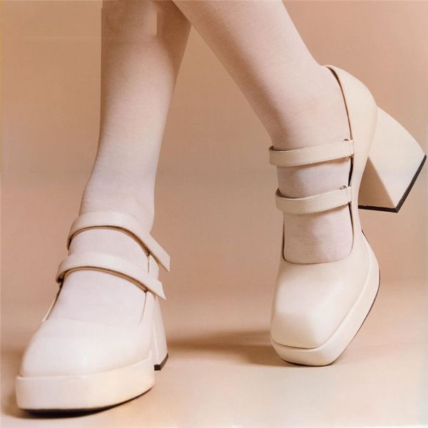 2020 fashion spring summer woman pumps genuine leather office lady square toe square heeled shoes woman, Black
2020 fashion spring summer woman pumps genuine leather office lady square toe square heeled shoes woman, Black