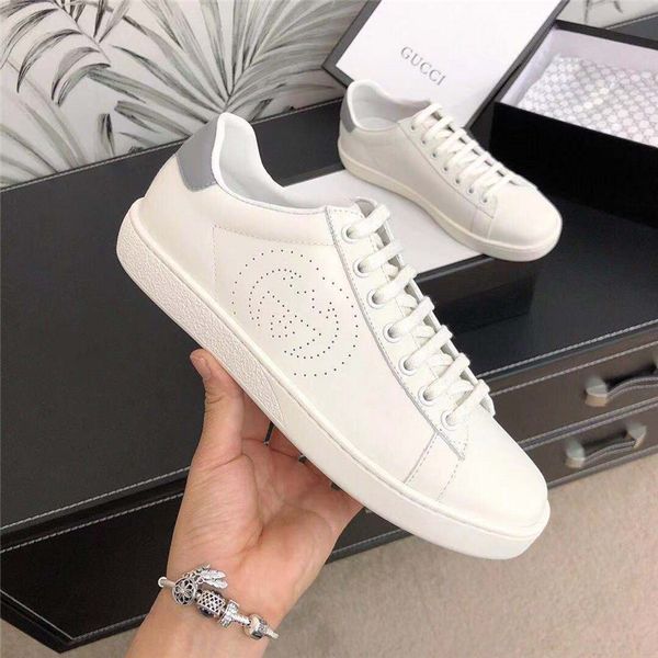 мужская ace sneaker блокирующий g изготовленный из мягкого белого leathe создана с использованием перфорированного техника, Black
мужская ace sneaker блокирующий g изготовленный из мягкого белого leathe создана с использованием перфорированного техника, Black