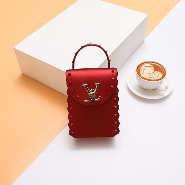 2020 new arrival small chain shoulder bag jelly bag pvc leather handbags crossbody bags for women clutch sac main femme
2020 new arrival small chain shoulder bag jelly bag pvc leather handbags crossbody bags for women clutch sac main femme