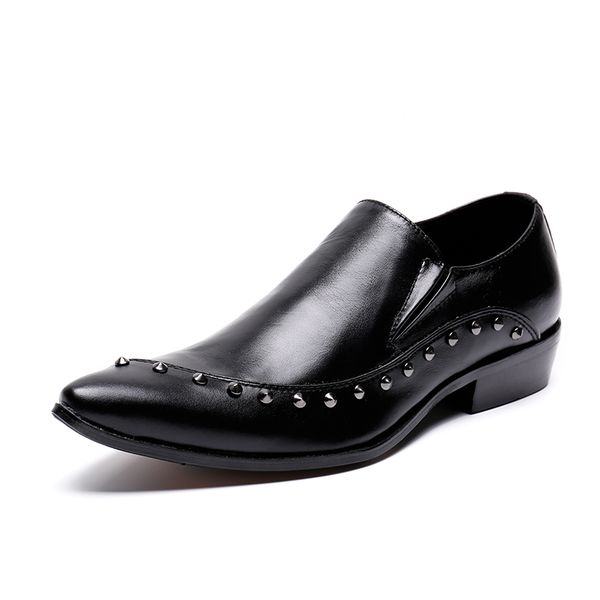 new style rivet pointed hair stylist shoes wedding shoe cover foot leather punk loafers black pointed breathable low-heeled
new style rivet pointed hair stylist shoes wedding shoe cover foot leather punk loafers black pointed breathable low-heeled