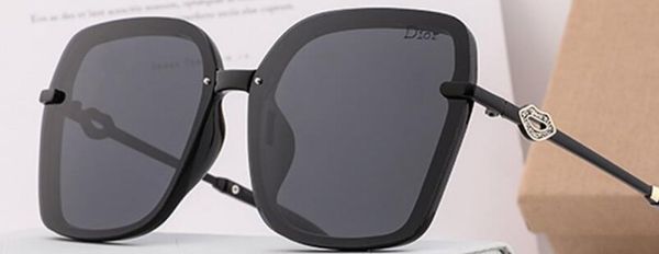 new 2020 large frame polarized sunglasses ultra clear polarized sun decorative mirror, Black
new 2020 large frame polarized sunglasses ultra clear polarized sun decorative mirror, Black