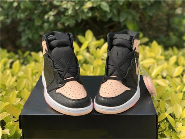 wholesale 2020 high og 1 black crimson tint basketball shoes hyper pink white black 555088 -081 mens sports sneakers with box
wholesale 2020 high og 1 black crimson tint basketball shoes hyper pink white black 555088 -081 mens sports sneakers with box