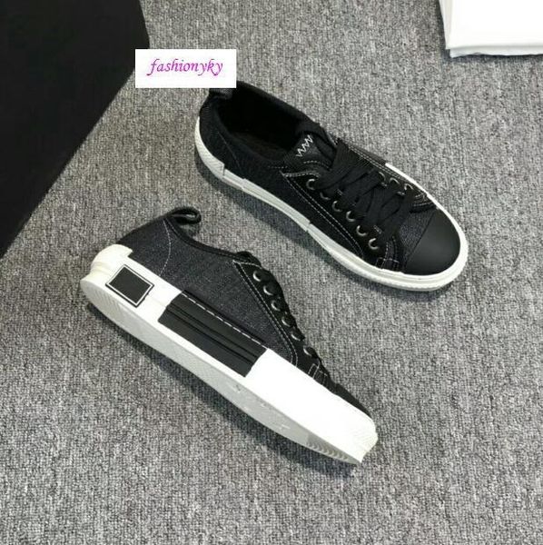 новая классика b23 " single m classic в качестве основного видения, в способе крупногабаритной печати на верхней части любовников размер 42, Black
новая классика b23 " single m classic в качестве основного видения, в способе крупногабаритной печати на верхней части любовников размер 42, Black