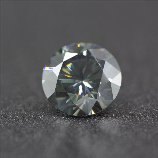grey moissanite gemstones 6.5mm round brilliant cut with vvs clarity, Black
grey moissanite gemstones 6.5mm round brilliant cut with vvs clarity, Black