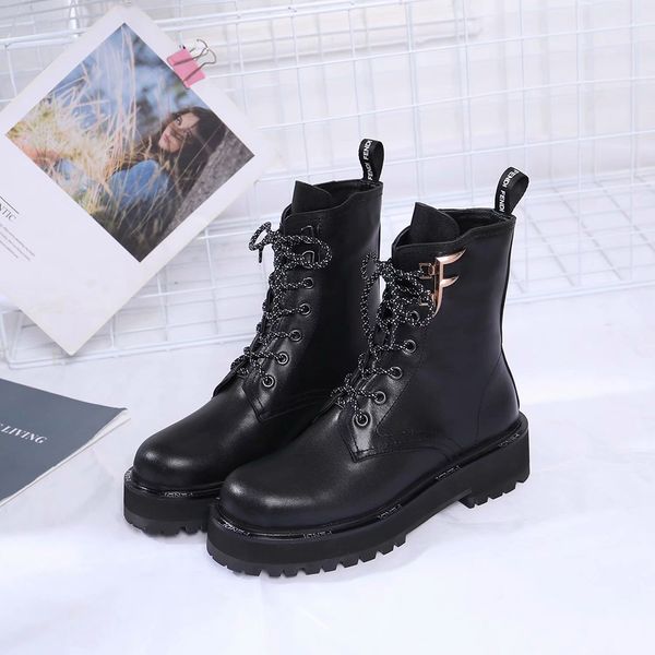 martin boots female british wind 2019 new autumn and winter wild handsome black thick bottom locomotive classic boot tide
martin boots female british wind 2019 new autumn and winter wild handsome black thick bottom locomotive classic boot tide