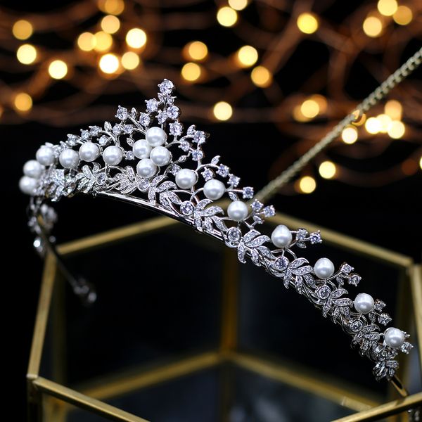 royal princess silver wedding tiaras crowns freshwater pearls brides hairbands zircon crystal wedding hair accessories gifts, White;golden
royal princess silver wedding tiaras crowns freshwater pearls brides hairbands zircon crystal wedding hair accessories gifts, White;golden