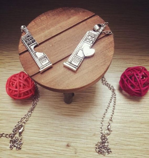 fashion-necklace couple ancient silver police box heart pendant necklace charm jewelry for men women lovers christmas gift
fashion-necklace couple ancient silver police box heart pendant necklace charm jewelry for men women lovers christmas gift