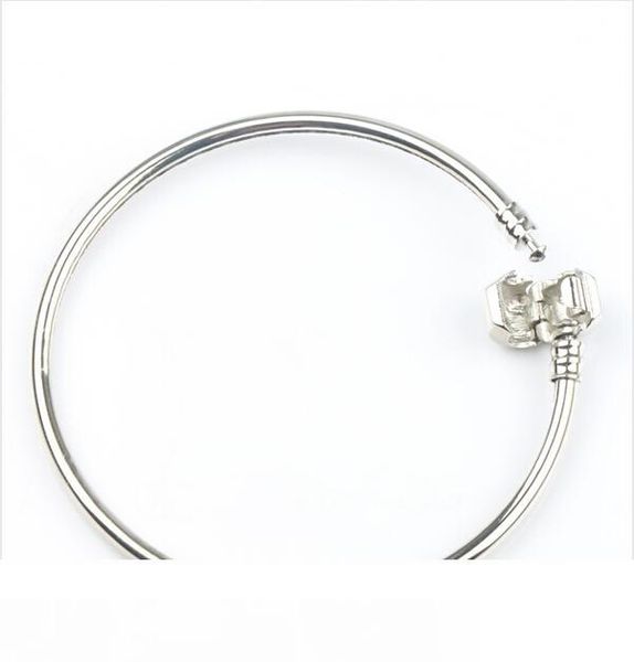 мода 4styles новый 925 серебряный vogue sp браслет браслеты подходят европейский шарм бусины цепи ювелирные изделия diy, Silver
мода 4styles новый 925 серебряный vogue sp браслет браслеты подходят европейский шарм бусины цепи ювелирные изделия diy, Silver