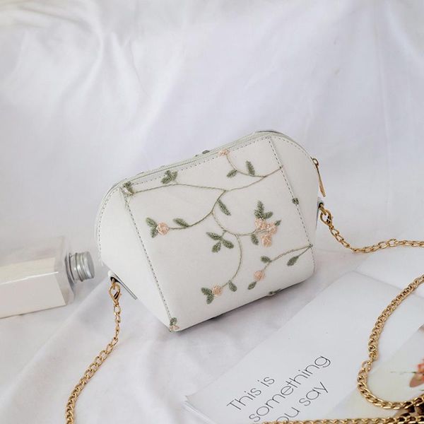 women wild messenger bag fashion one-shoulder small square bag g5
women wild messenger bag fashion one-shoulder small square bag g5