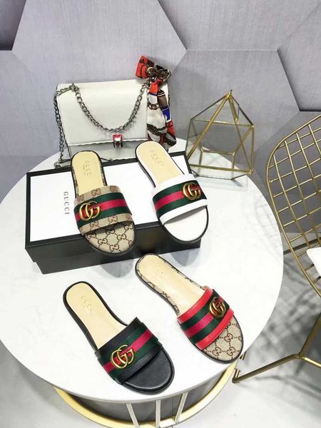 new high-grade summer women's slippers imported cowhide sheepskin mat bronze flat-soled women's sandals rubber outsole casual shoe, Black
new high-grade summer women's slippers imported cowhide sheepskin mat bronze flat-soled women's sandals rubber outsole casual shoe, Black