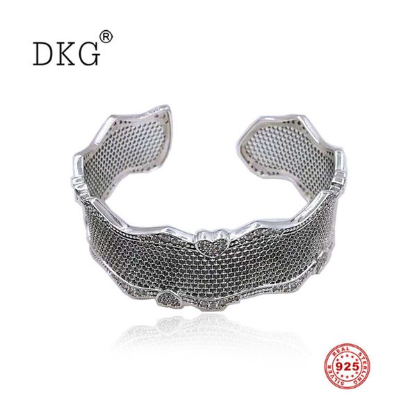 new 925 sterling silver honeycomb lace pan with clear cz for women basic bracelet fit bead bangle charm diy jewelry for women c19021501, Black
new 925 sterling silver honeycomb lace pan with clear cz for women basic bracelet fit bead bangle charm diy jewelry for women c19021501, Black