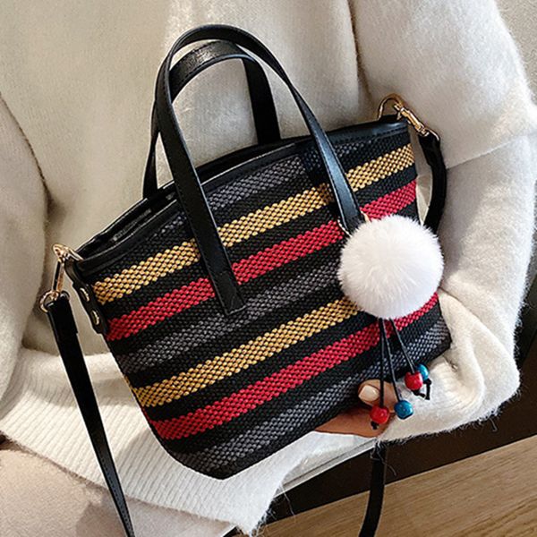 2019 fashion women knit shoulder bag designer beading and hair ball pendant handbag color matching messenger bags
2019 fashion women knit shoulder bag designer beading and hair ball pendant handbag color matching messenger bags