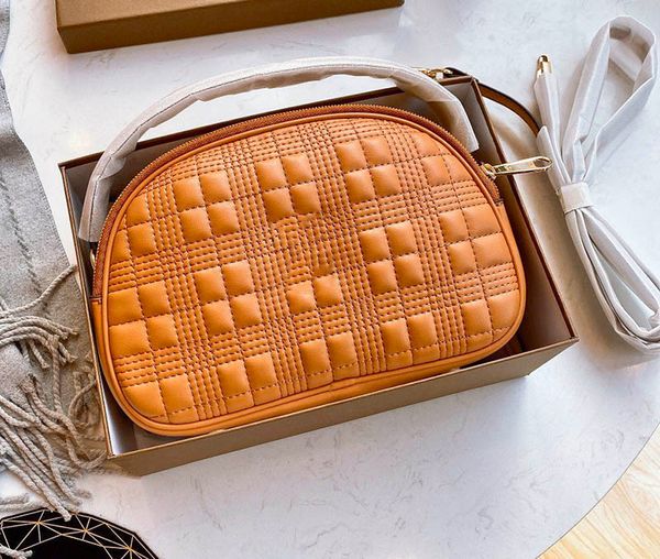 designer handbag purse shell bag fashion shoulder bags women luxury bags fashion purses classic 2020 new style simple handbag
designer handbag purse shell bag fashion shoulder bags women luxury bags fashion purses classic 2020 new style simple handbag