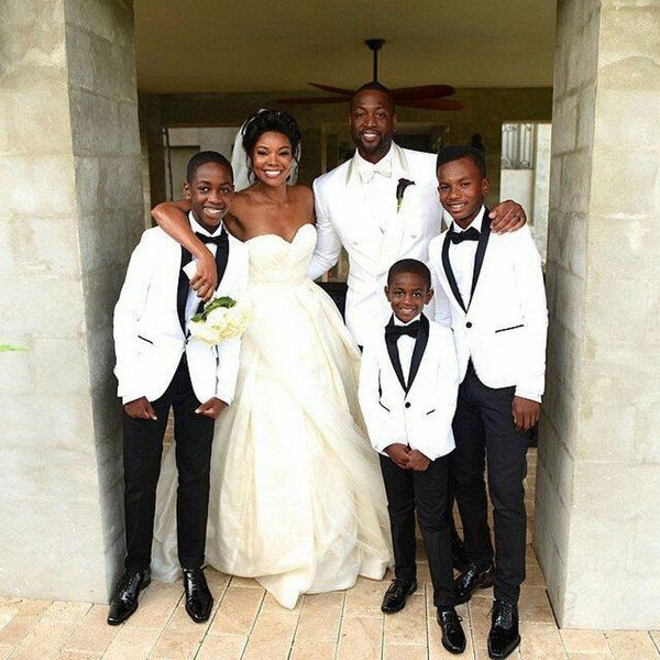 white men suits for wedding boys suits shawl lapel groom tuxedo 2piece slim fit terno masculinog man attires costume homme, Black;gray
white men suits for wedding boys suits shawl lapel groom tuxedo 2piece slim fit terno masculinog man attires costume homme, Black;gray