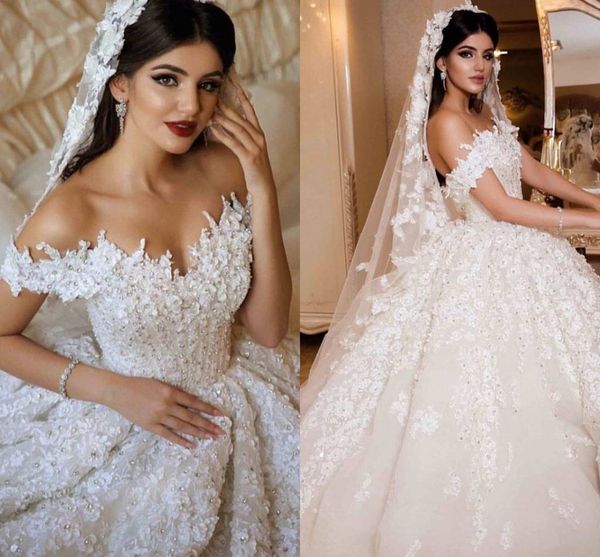 luxury off the shoulder tulle lace ball gowns wedding dresses with lace applique beaded rhinestones lace-up back chapel train vintage bridal, White
luxury off the shoulder tulle lace ball gowns wedding dresses with lace applique beaded rhinestones lace-up back chapel train vintage bridal, White