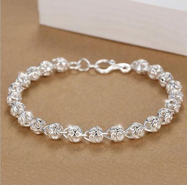 2019 selling copper plated silver hollow exquisite ball bracelet, silver jewelry. european and american fashion style, size 18cm, Black
2019 selling copper plated silver hollow exquisite ball bracelet, silver jewelry. european and american fashion style, size 18cm, Black