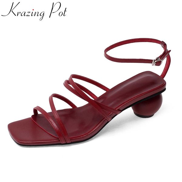 krazing pot 2020 fashion full grain leather peep toe strange med heels simple solid beauty lady summer casual sandals women l86, Black
krazing pot 2020 fashion full grain leather peep toe strange med heels simple solid beauty lady summer casual sandals women l86, Black