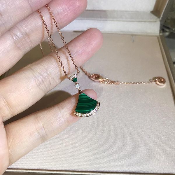 wholesale- fashion brand design fan shape sterling silver 925 women necklace accessories wholesale rose gold plated chain
wholesale- fashion brand design fan shape sterling silver 925 women necklace accessories wholesale rose gold plated chain