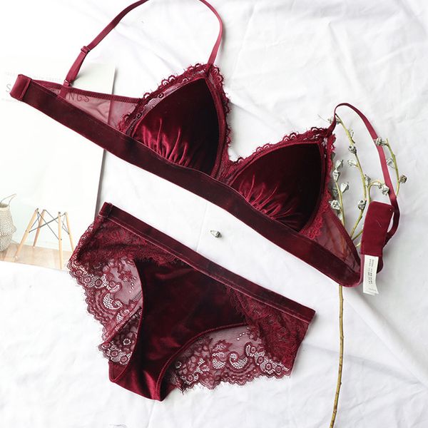 женщины шнурка бархата brassiere провода free нижнее белье треугольник кубок регулируемый ремень белье бюстгальтер комплект дышащий проложен, Red;black
женщины шнурка бархата brassiere провода free нижнее белье треугольник кубок регулируемый ремень белье бюстгальтер комплект дышащий проложен, Red;black
