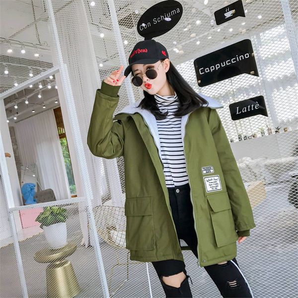 2018 autumn winter lamb fur coat female korean students bf plus velvet tooling parkas coat cotton clothing jackets women x165, Black
2018 autumn winter lamb fur coat female korean students bf plus velvet tooling parkas coat cotton clothing jackets women x165, Black
