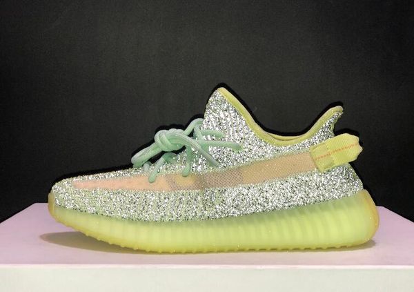 2020 new yecheil reflective yeezreel knitting meshes breathable shoes outdoor shoes women men shoes size 36-47
2020 new yecheil reflective yeezreel knitting meshes breathable shoes outdoor shoes women men shoes size 36-47