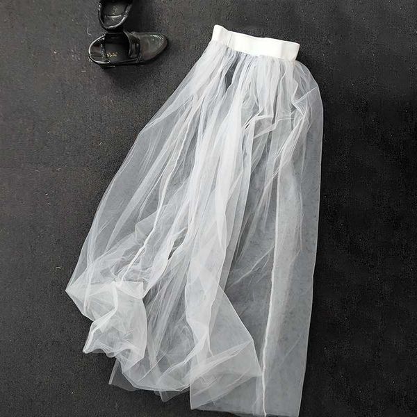 white black tulle overskirt maxi tutu tulle skirt mesh jupes women summer all match elastic waist detachable saia plus size 2020
white black tulle overskirt maxi tutu tulle skirt mesh jupes women summer all match elastic waist detachable saia plus size 2020