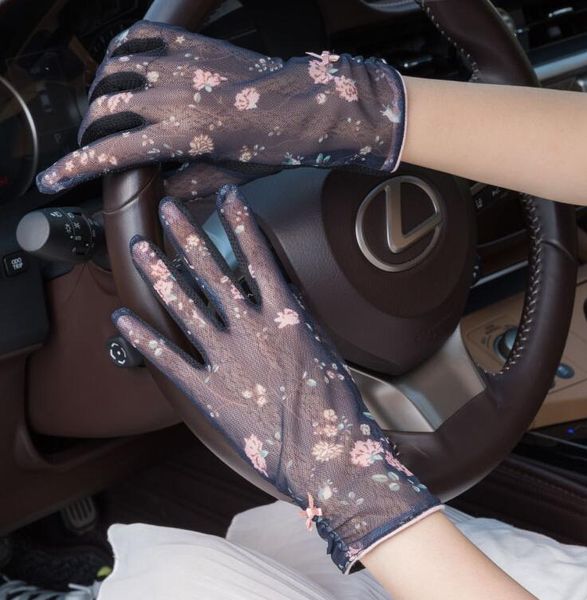 women' spring summer transparent lace gloves female uv protection breathable touchscreen sunscreen driving glove r1493, Blue;gray
women' spring summer transparent lace gloves female uv protection breathable touchscreen sunscreen driving glove r1493, Blue;gray