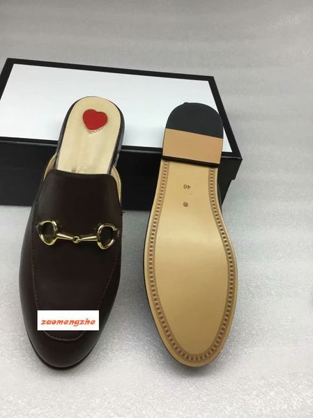 newprincetown men and women shoes designer classic slippery metal buckle beach slippers soft 423513 slippers6-45, Black
newprincetown men and women shoes designer classic slippery metal buckle beach slippers soft 423513 slippers6-45, Black