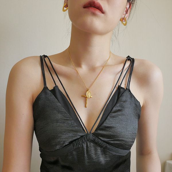 timeless wonder trendy titanium coined figure cross choker necklace punk statement chain ins stainless steel jewelry 5535, Golden;silver
timeless wonder trendy titanium coined figure cross choker necklace punk statement chain ins stainless steel jewelry 5535, Golden;silver