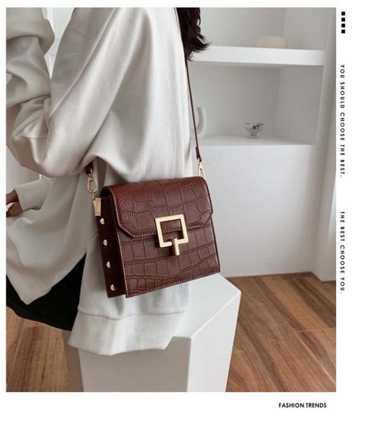2020 korean fashion ladies shoulder bag rivets but shoulder messenger bag casual solid color ladies diagonal
2020 korean fashion ladies shoulder bag rivets but shoulder messenger bag casual solid color ladies diagonal