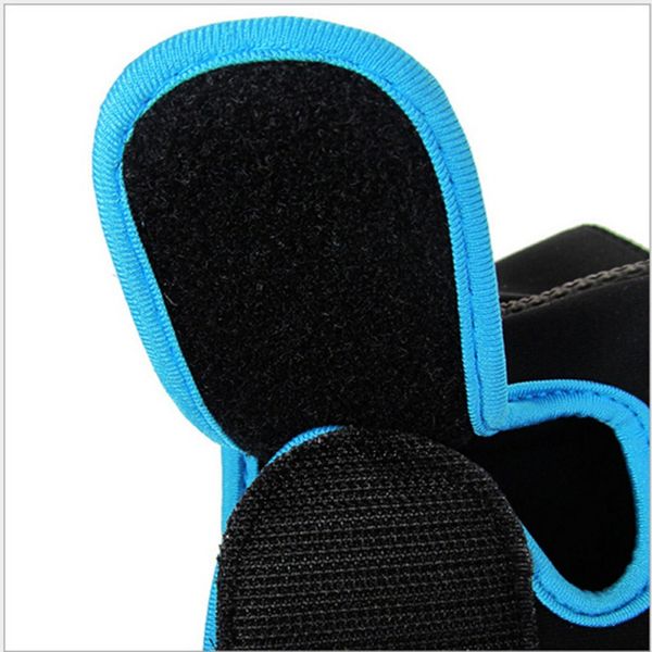 1 pair gym gloves sports fitness weightlifting half finger training gloves fitness exercise cycling sport gloves
1 pair gym gloves sports fitness weightlifting half finger training gloves fitness exercise cycling sport gloves